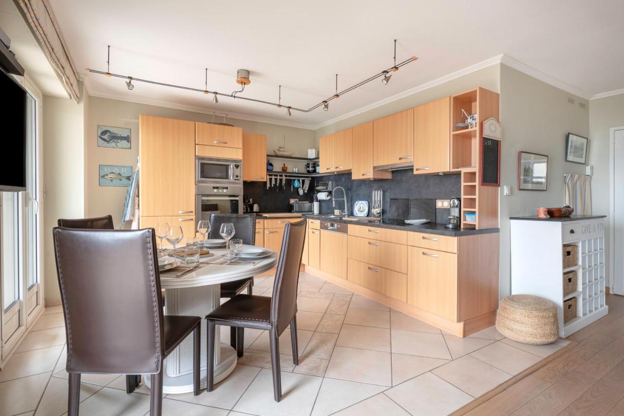 Appartement Face Mer Pour 4 Personnes بورنيك المظهر الخارجي الصورة